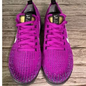 Nike Air VaporMax Flyknit Women's Size 9 Purple Running Shoes Sneakers